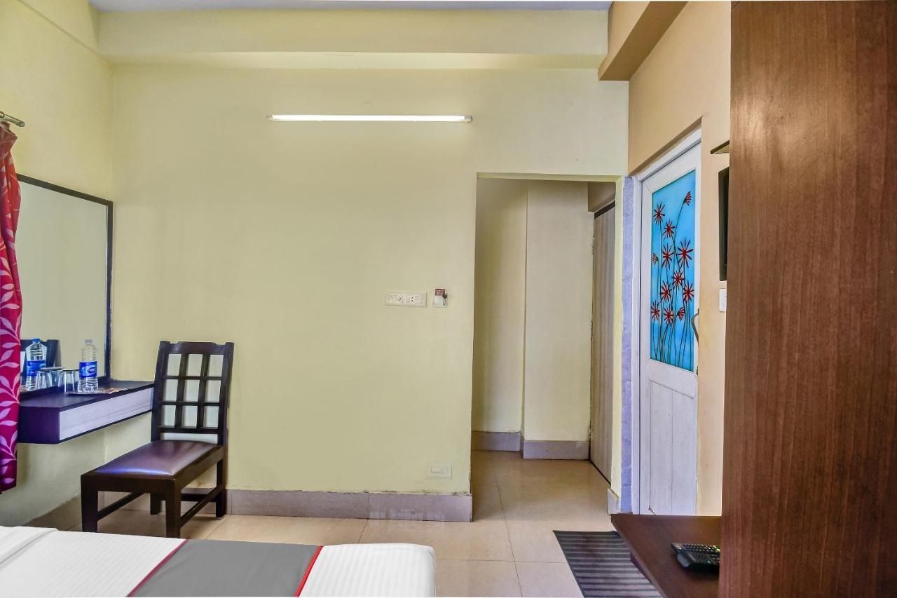 Capital O Kabita Guest House Near Acropolis Mall Calcutta Eksteriør billede