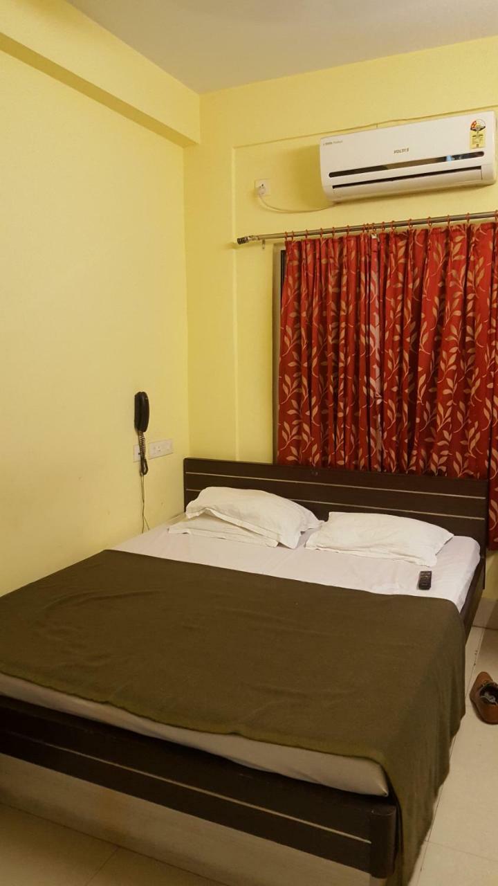Capital O Kabita Guest House Near Acropolis Mall Calcutta Eksteriør billede